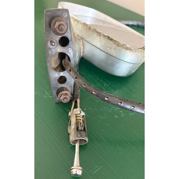 Vintage Outside Auto Rear View Mirror - Picture 6 of 9